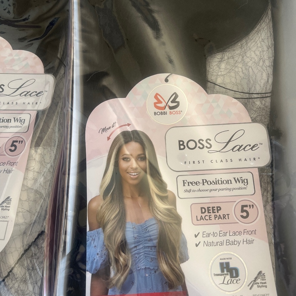 Bobbi boss Lacefront wig